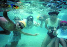 �U��A���{�����e�B�A�Q���̗{��̕����@���q�搶�����̒ʂ�@���S�ɗV�Ԃقǂ��ꂢ�ȊC�ł����B